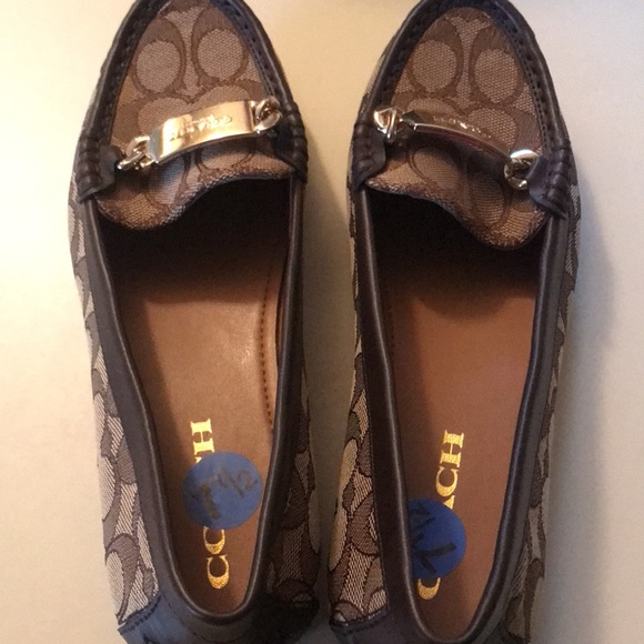 New COACH Monogrammed Brown Tan Loafers - Picture 5 of 8